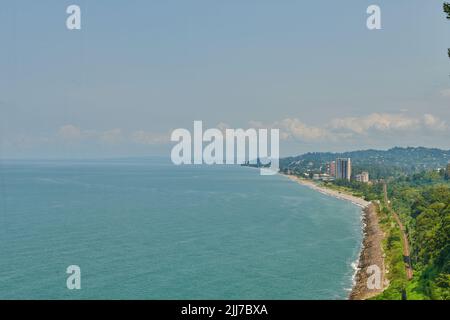 vista sul mare dal giardino botanico di batumi Foto Stock