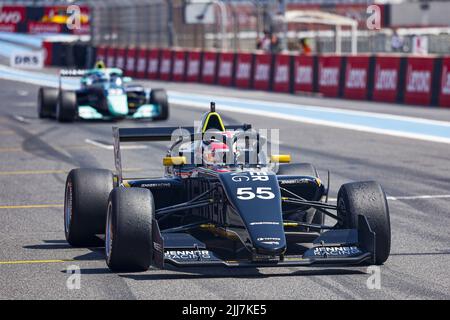 55 CHADWICK Jamie (gbr), Jenner Racing, Tatuus-Toyota FT-60, in azione nel corso del round 5th della 2022 W Series, dal 22 al 24 luglio 2022 sul circuito Paul Ricard, a le Castellet, Francia - Foto: Julien Delfosse/DPPI/LiveMedia Foto Stock