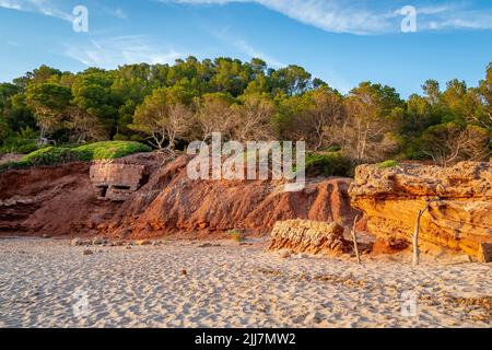 Tramonto Cala in es Tancats. Minorca. Spagna Foto Stock