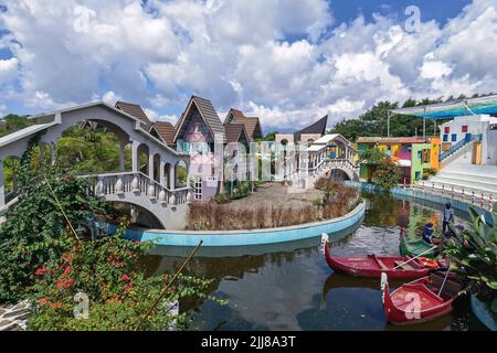 Dusun Semilir, Pleasure Park, Bawen, Semarang, Indonesia Foto Stock