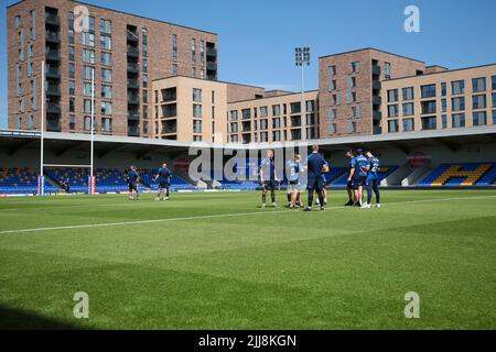 West Ealing, Regno Unito. 24th luglio 2022. ***GV DELLO STADIO durante la partita del Kingstone Press Championship tra London Broncos e Halifax RLFC al Trailfinders Sports Club, West Ealing, Regno Unito, il 24 luglio 2022. Foto di Simon Hall. Solo per uso editoriale, licenza richiesta per uso commerciale. Nessun utilizzo nelle scommesse, nei giochi o nelle pubblicazioni di un singolo club/campionato/giocatore. Credit: UK Sports Pics Ltd/Alamy Live News Foto Stock