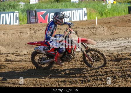 Lommel. Belgio, 24/07/2022, il belga Cyril Genot ha ritratto in azione durante il motocross MXGP Grand Prix Fiandre, 14th (su 18) gara del FIM Motocross World Championship, domenica 24 luglio 2022 a Lommel. FOTO DI BELGA MARIJN DE KEYZER Foto Stock