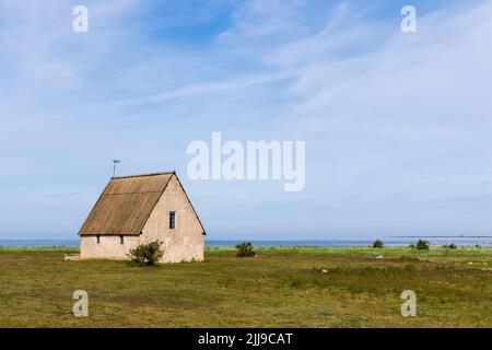 Cappella sulla spiaggia di Gotland in Svezia. Foto Stock