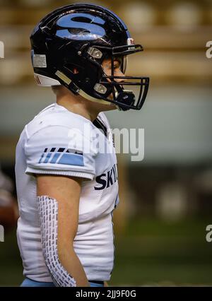 Azione calcistica con Sandpoint vs Skyline High School a Mosca, Idaho. Foto Stock