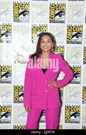 Gabriela Cartol arrivo alla fotocellula Peacock per 'The Resort' all'Hilton Bayfront a San Diego International Comic-con giorno 3 tenuto il 23 luglio 2 Foto Stock