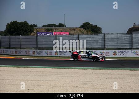 Campagnano di Roma, Italia 24th luglio 2022: Durante la FIA WTCR ed ETCR Race of Italy 2022 ad Autodromo Vallelunga Piero Taruffi Foto Stock