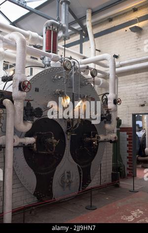 dh Lyness Scapa Flow Museum HOY ORKNEY Visitor Center Navy Museums Wartime Oil Pumps caldaie Foto Stock