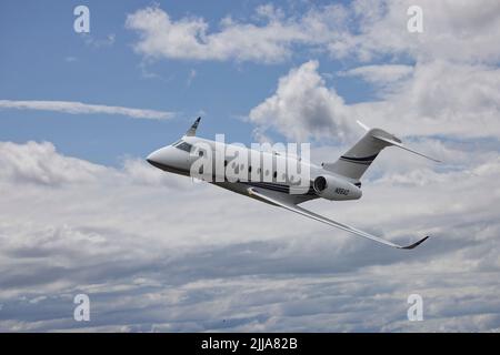 IAI Gulfstream G280 business jet su Boundary Bay BC Canada Foto Stock