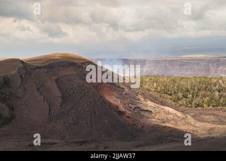 Scene drammatiche al Parco Nazionale dei Vulcani, Big Island, Hawaii Foto Stock