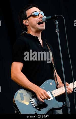 Richard Archer - Hard-Fi, V2006, Hylands Park, Chelmsford, Essex, Regno Unito - 20 agosto 2006 Foto Stock