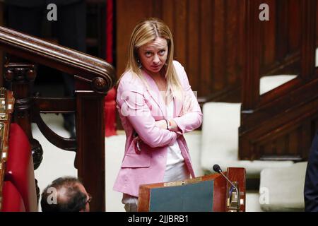 Italia, Roma, 21 luglio 2022 : Giorgia Meloni, leader dei Fratelli d'Italia, partecipa alle dichiarazioni del Presidente del Consiglio sulla politica Foto Stock