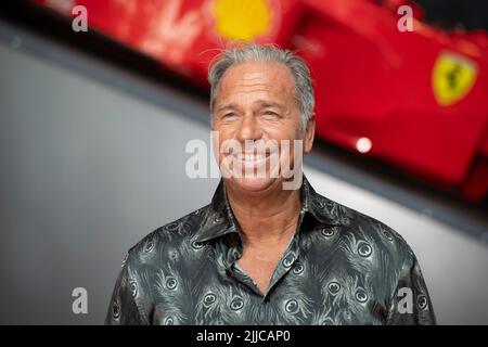 Colonia, Germania. 20th luglio 2022. Kai EBEL, presentatore, tappeto rosso, esposizione tappeto rosso, arrivo, Presentazione del Premio di Stato dello Stato della Renania Settentrionale-Vestfalia a Koeln il 20th luglio 2022 © Credit: dpa/Alamy Live News Foto Stock