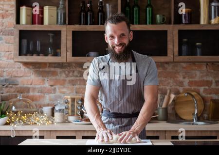 corso baker corso di formazione chef impastare cibo Foto Stock