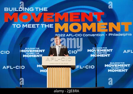 Philadelphia, Stati Uniti d'America. 13 giugno 2022. Il Segretario del lavoro degli Stati Uniti Marty Walsh ha commentato la Convenzione costituzionale AFL-CIO del 29th, 13 giugno 2022 a Philadelphia, Pennsylvania. Credit: Shawn T Moore/Dept of Labor/Alamy Live News Foto Stock