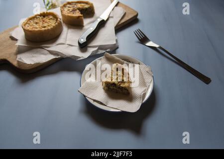 Pasticceria cibo quiche fondo. Primo piano Foto Stock