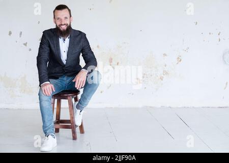 business man sit successo moderno ufficio spazio di lavoro Foto Stock