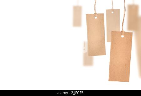 Cartoncino tag prezzo isolato su sfondo bianco Foto Stock