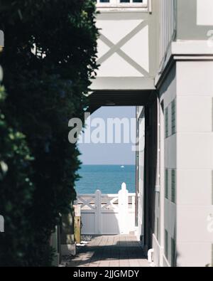 Un verticla di un mare visto da una villa a Deauville, Normandie, Francia Foto Stock