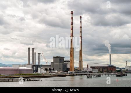 Dublino, Irlanda - 7 luglio 2022: Powerstation di Poolbeg a Dublino, Irlanda Foto Stock