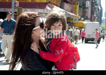 JULIANNE MOORE, ONATA APRILE, che cosa sapeva MAISIE, 2012 Foto Stock