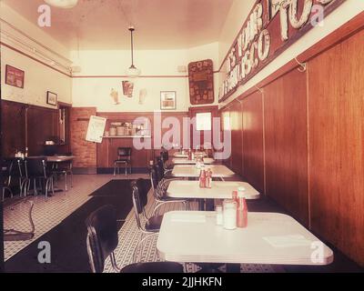 All'interno di una cena retrò Foto Stock