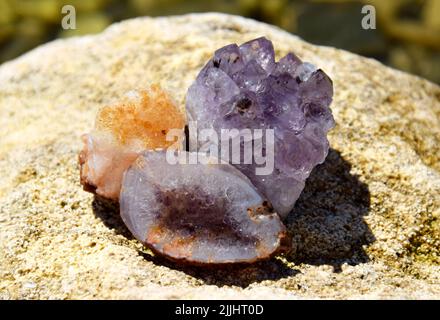 Immagini Stock - Pietre Chakra - Pietre Preziose Di Cristallo