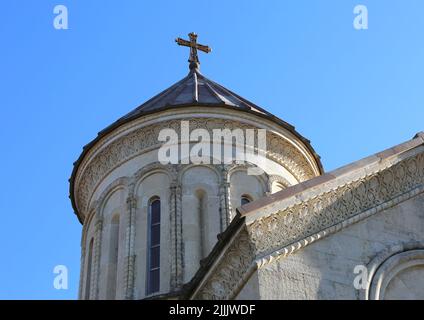 Campanile della Chiesa Ortodossa Georgiana a Sarpi, Georgia Foto Stock