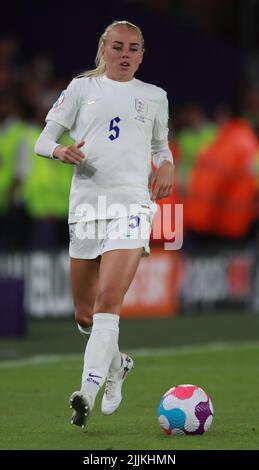 Sheffield, Inghilterra, 26th luglio 2022. Alex Greenwood d'Inghilterra durante la partita UEFA Women's European Championship 2022 a Bramall Lane, Sheffield. Il credito dovrebbe essere: Simon Bellis / Sportimage Foto Stock