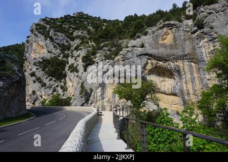 canyon roccioso di buis les barronnies vicino al fiume francia Foto Stock