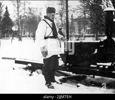 Mecke 'in cucina. Melker Wernstedt, ufficiale presso il K 3 1932-1940. Foto Stock