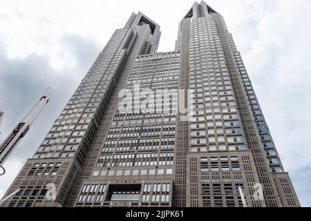 Il Tokyo Metropolitan Government Building, noto anche come Tocho a Shinjuku, Tokyo, Giappone Foto Stock