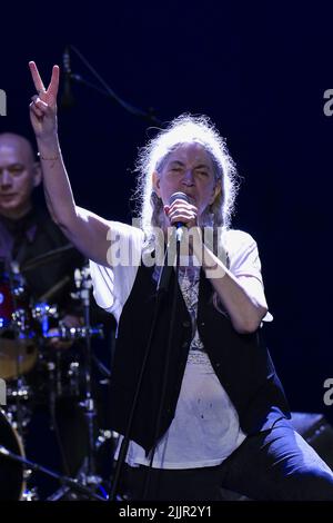 Roma, Italia. 27th luglio 2022. Patti Smith durante il Concerto Patti Smith Quartet, 27th luglio 2022, Roma Summer Fest 2022, Auditorium Parco della Musica, Roma, Italia credito: Agenzia fotografica indipendente/Alamy Live News Foto Stock