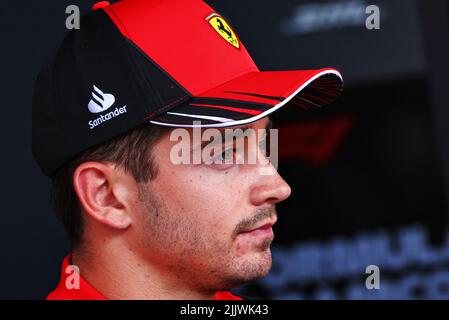 Budapest, Ungheria. 28th luglio 2022. Charles Leclerc (MON) Ferrari. 28.07.2022. Formula 1 World Championship, Rd 13, Gran Premio d'Ungheria, Budapest, Ungheria, Giorno di preparazione. Il credito fotografico dovrebbe essere: XPB/Press Association Images. Credit: XPB Images Ltd/Alamy Live News Foto Stock