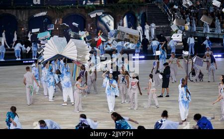 28th luglio 2022: Alexander Stadium, Perry Barr, West Midlands, Inghilterra; Commonwealth Games 2022, Cerimonia di apertura: Artisti al centro della scena durante la cerimonia di apertura dei Giochi del Commonwealth 2022 Foto Stock