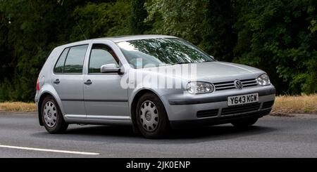 2001 1598cc argento Volkswagen Golf estate auto Foto Stock