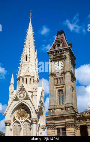 Chamberlain Memorial, Birmingham Museum and Art Gallery, Chamberlain Square, Birmingham, Inghilterra, Regno Unito, Europa Foto Stock