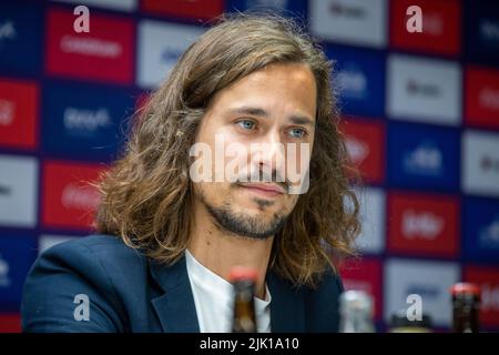 Bruxelles, Belgio. 29th luglio 2022. Il portavoce di Anderslecht Mathias Declercq ha illustrato durante la conferenza stampa settimanale della squadra di calcio belga RSC Anderslecht, venerdì 29 luglio 2022 a Bruxelles, per discutere la prossima partita nella competizione nazionale. FOTO DI BELGA NICOLAS MAETERLINCK Credit: Belga News Agency/Alamy Live News Foto Stock