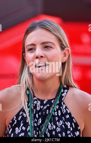 Budapest, Ungheria. 29th luglio 2022. Isabel Hernaez, ragazza di Carlos Sainz Jr (ESP) Ferrari. Gran Premio d'Ungheria, venerdì 29th luglio 2022. Budapest, Ungheria. Credit: James Moy/Alamy Live News Foto Stock