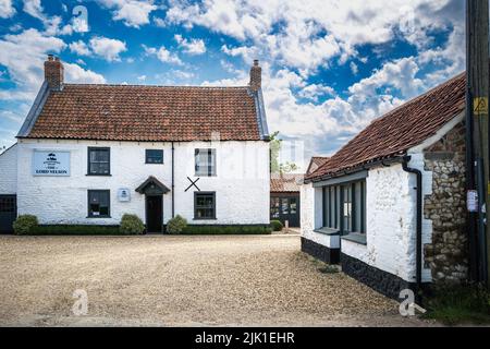 Il Lord Nelson di Burnham Thorpe è stato il primo pub ad essere così chiamato. Foto Stock