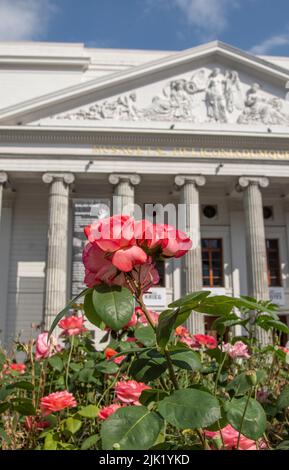 Aachen Agosto 2021: Il Teatro Aachen è un'istituzione culturale per il teatro drammatico e musicale, inaugurato nel 1825 nella città di Aachen Foto Stock