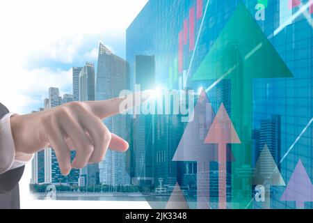 Man Hand e Display Borsa valori di investimento trading , Business Analyzing Financial statistics Finanza concetto e successo con la tecnologia Foto Stock