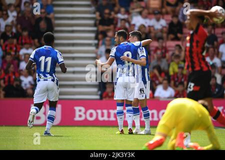 Bournemouth, Regno Unito. Bournemouth, Regno Unito. 30th luglio 2022. 30th luglio 2022; Vitality Stadium, Boscombe, Dorset, Inghilterra: Pre-stagione amichevole, AFC Bournemouth Versus Real Sociedad: Mikel Merino di Real Sociedad celebra il punteggio in 8th minuti 0-1 Credit: Action Plus Sports Images/Alamy Live News Credit: Action Plus Sports Images/Alamy Live News Foto Stock