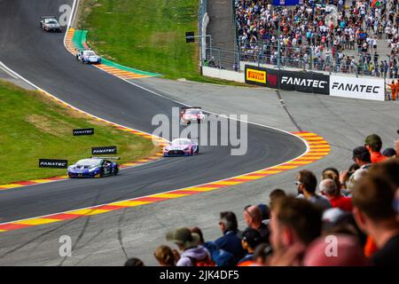 63 Emil Frey Racing, Lamborghini Huracan GT3 Evo di Jack AITKEN, Albert COSTA, Mirko BORTOLOTTI, in azione durante la TotalEnergies 24 ore di Spa 2022, 7th round del Fanatec GT World Challenge Europe Powered by AWS, dal 27 al 31 luglio 2022 2021 sul circuito di Spa-Francorchamps, A Stavelot, Belgio - Foto Florent Gooden / DPPI Foto Stock