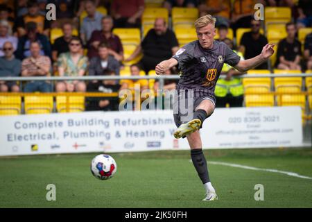 Londra, Regno Unito. 30th luglio 2022. La contea di Newport è in azione. EFL Skybet Football League Two match, Sutton Utd / Newport County al VBS Community Stadium di Sutton, Londra sabato 30th luglio 2022. Questa immagine può essere utilizzata solo per scopi editoriali. Solo per uso editoriale, licenza richiesta per uso commerciale. Nessun uso in scommesse, giochi o un singolo club / campionato / giocatori pubblicazioni. pic by Credit: Andrew Orchard sport fotografia / Alamy Live News Foto Stock