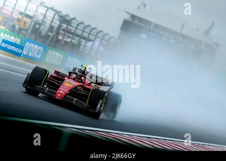 Ungheria/Budapest - 30/07/2022 - #55 Carlos Sainz (SPA, Scuderia Ferrari) in occasione della libera parattice davanti al Gran Premio Ungherese di Formula 1 2022 Foto Stock
