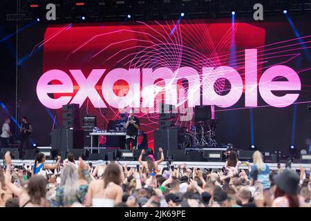 Newcastle, UK - Example suona al festival Loosefest 30th luglio 2022 credito: Jill ODonnell/Alamy Live News Foto Stock