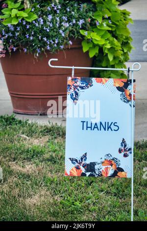 Segno che dice 'grazie' a Kingsville, Missouri. Spazio vuoto sufficiente per la copia, se necessario. Foto Stock