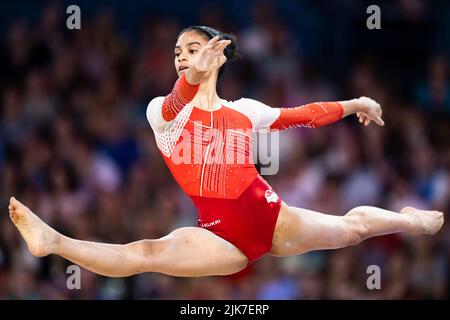 Birmingham, Regno Unito. 31st Lug 2022. Ondine ACHAMPONG (ENG) compete in ginnastica artistica All-Around femminile - finale di Birmingham 2022 - Giochi del Commonwealth alla Birmingham Arena domenica 31 luglio 2022 a Birmingham, Regno Unito. Credit: Taka Wu/Alamy Live News Foto Stock