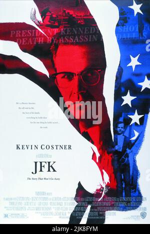 Kevin Costner Poster Film: JFK; J.F.K. (USA/FR 1991) personaggi: Jim Garrison Director: Oliver Stone 20 Dicembre 1991 **ATTENZIONE** questa foto è solo per uso editoriale ed è copyright di WARNER BROS. E/o del fotografo assegnato dalla Film o dalla Production Company e può essere riprodotta solo da pubblicazioni in concomitanza con la promozione del suddetto Film. È richiesto un credito obbligatorio per WARNER BROS. Il fotografo deve essere accreditato anche quando è noto. Nessun uso commerciale può essere concesso senza l'autorizzazione scritta della Film Company. Foto Stock