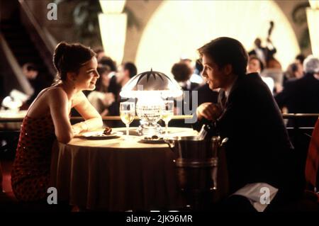 Gabrielle Anwar & Michael J. Fox Film: Per amore o denaro; il Concierge (USA 1993) personaggi: Andy Hart & Doug Ireland Direttore: Barry Sonnenfeld 01 ottobre 1993 **AVVISO** questa fotografia è solo ad uso editoriale ed è copyright DI UNIVERSAL e/o del fotografo assegnato dalla Film o dalla Società di produzione e può essere riprodotta solo da pubblicazioni in concomitanza con la promozione del suddetto Film. È richiesto un credito obbligatorio per UNIVERSAL. Il fotografo deve essere accreditato anche quando è noto. Nessun uso commerciale può essere concesso senza l'autorizzazione scritta della Film Company. Foto Stock